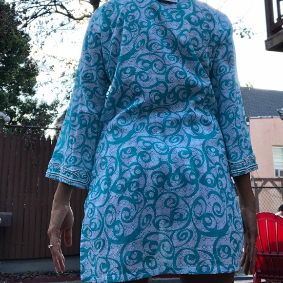 Barbara Gerwit 3/4 embellished sleeve cover up - Picture 3 of 9